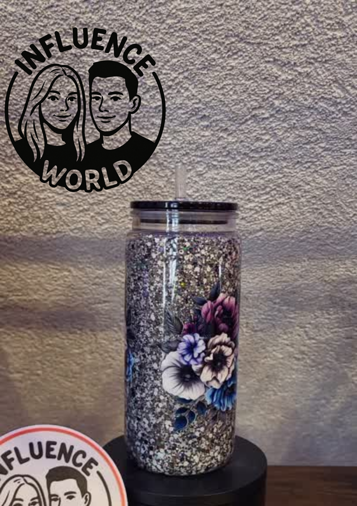 Floral Silver Sparkle Becher – Handgefertigter 20 oz Schüttelbecher mit Blumen-Design